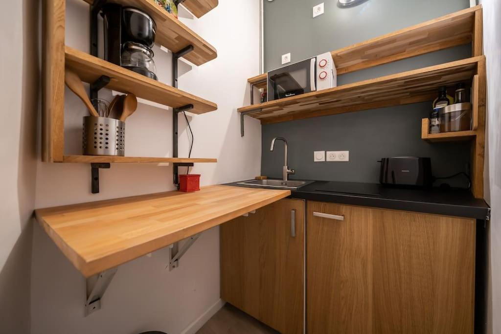 La Carterie, Beau T1 Mez, Clim, Centre Historique Apartamento