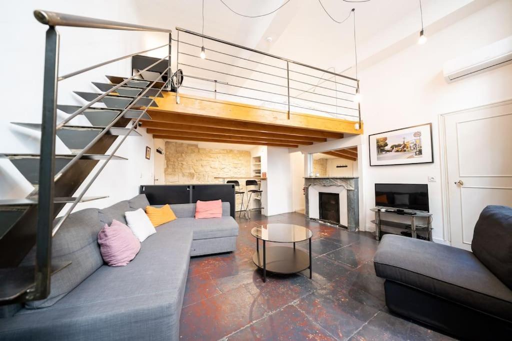 Apartamento La Carterie, Beau T1 Mez, Clim, Centre Historique